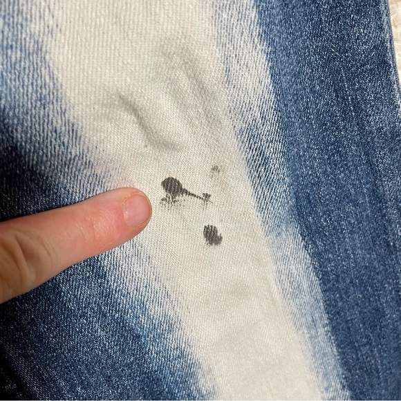 Allen B Allen Schwartz Women’s Embellished Distressed Denim Jeans Size 10 - Picture 11 of 11